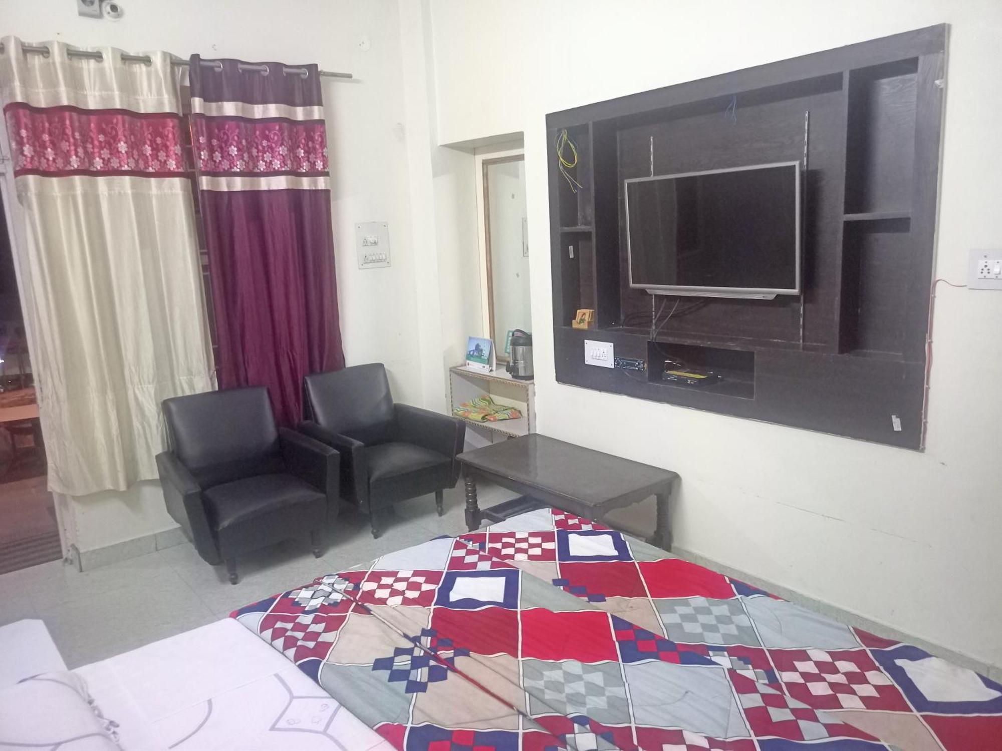 City Crown Guest House Sundarnagar Zimmer foto